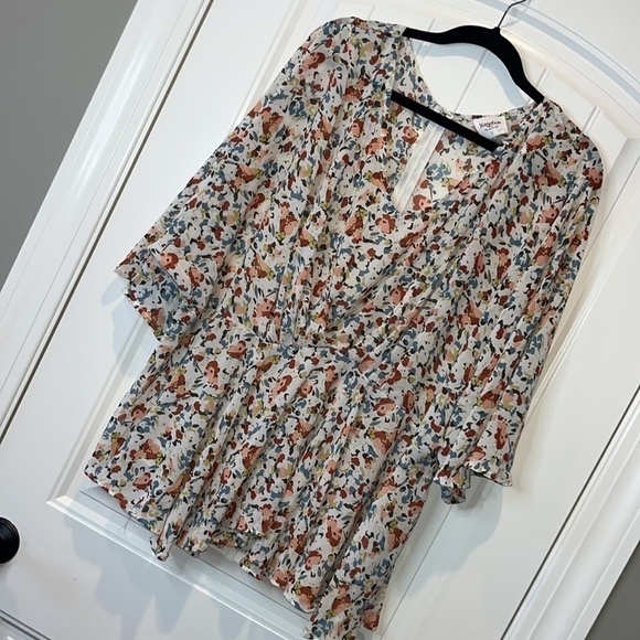 Very flowy boho hippie cottage core floral blouse 3/4 batwing sleeve size 1XL - Picture 2 of 11